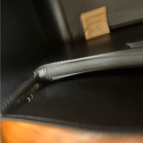 Michael Kors purse - Picture 6 of 9